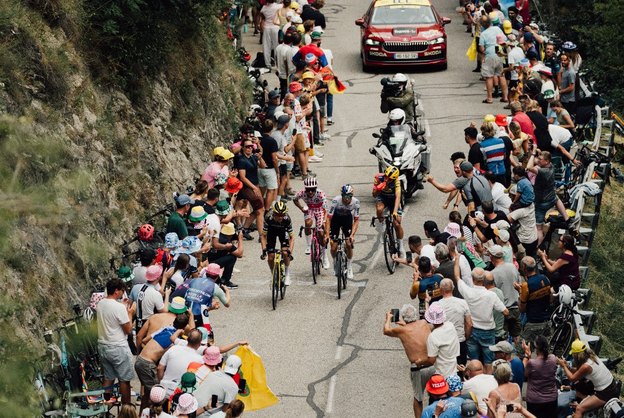 Tour de France e La Vuelta terão transmissão garantida até 2032
