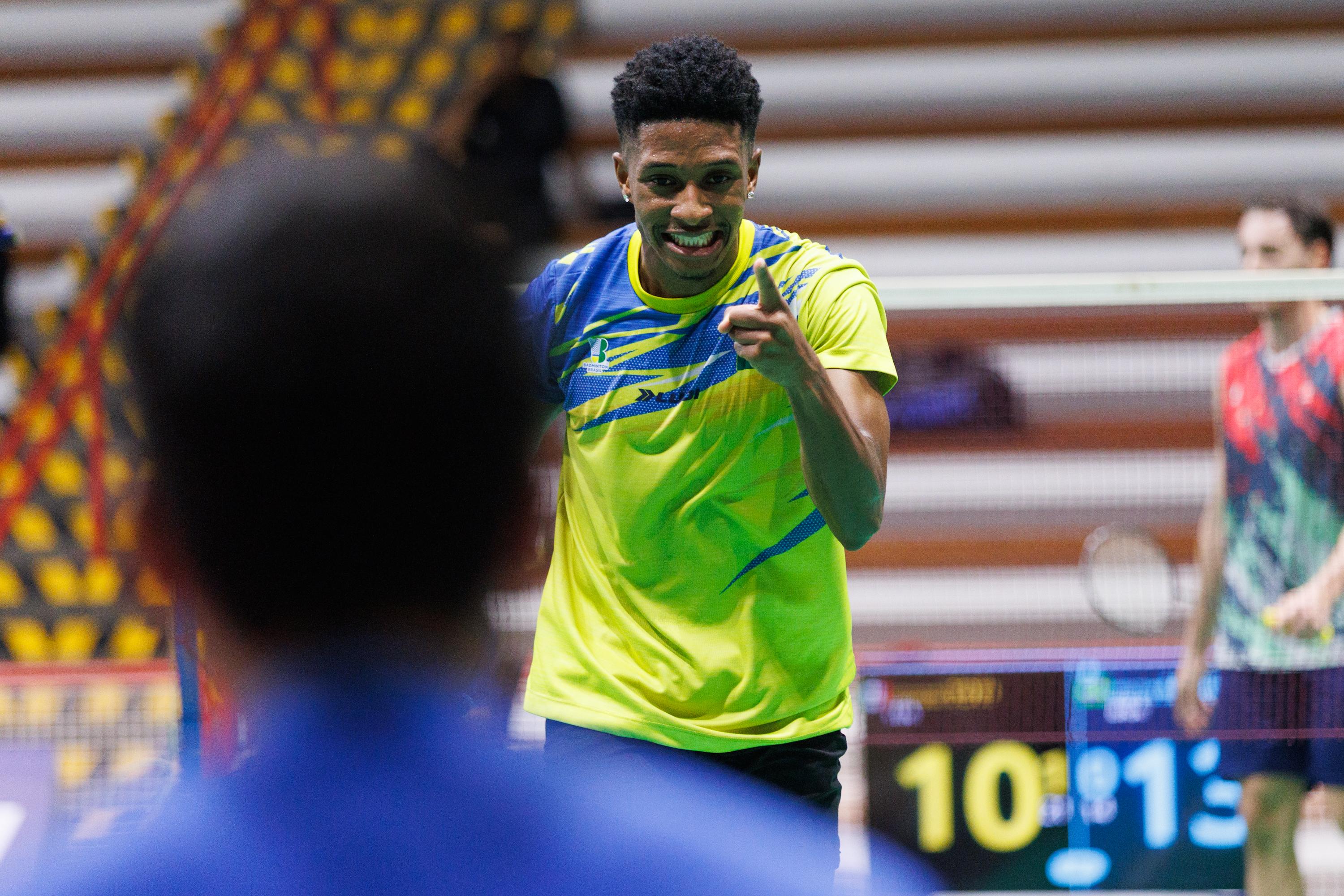 Vitórias marcam mais um dia de competição