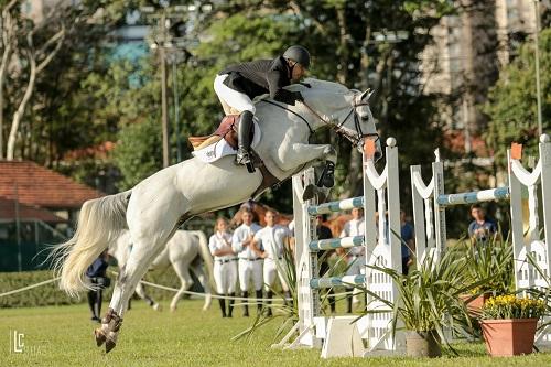 Concurso de Salto Nacional na Sociedade Hípica Paulista teve cerca de 450 cavalos em pista com provas 1.10 a 1.45 metro reunindo tops do Brasil, amadores e jovens talentos / Foto: Luis Ruas / divulgação
