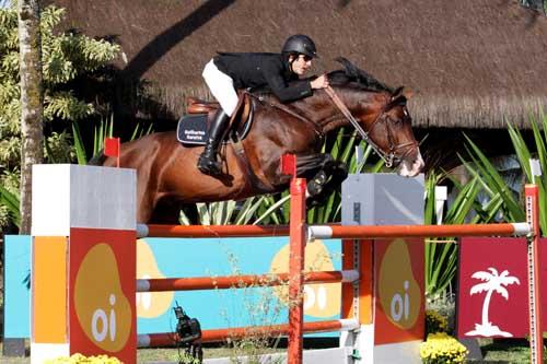 Guilherme Saraiva e Utah Z, em ação no Oi Brasil Horse Show  / Foto: Beatriz Cunha 