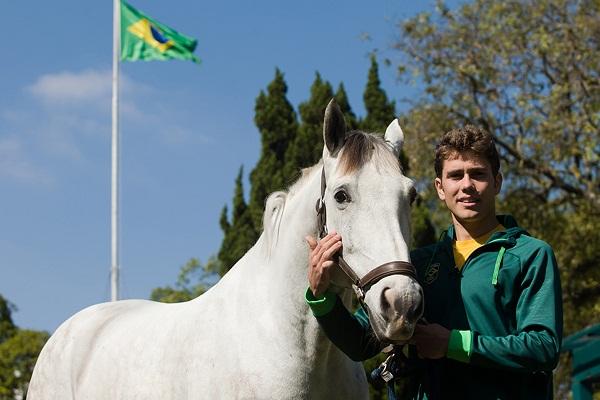 Entrevistas - João Victor: "Estou muito contente com a minha equipe, com o meu cavalo e com meus patrocinadores"