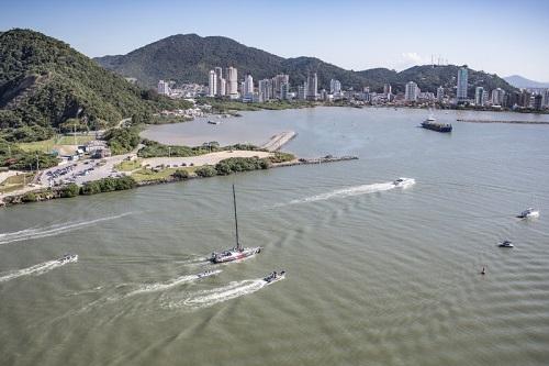 A equipe de Hong Kong terá menos de dois dias para arrumar tudo e disputar a oitava etapa / Foto: Ainhoa Sanchez/Volvo Ocean Race
