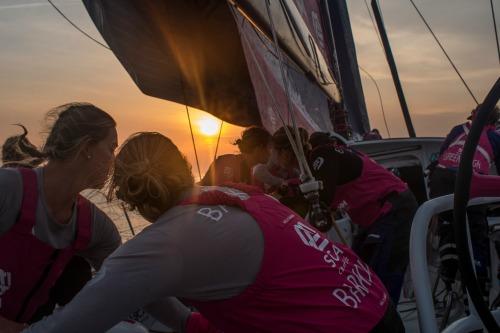 Mulheres da Volvo Ocean Race perto de vitória histórica / Foto: Anna-Lena Elled / Team SCA / Volvo Ocean Race