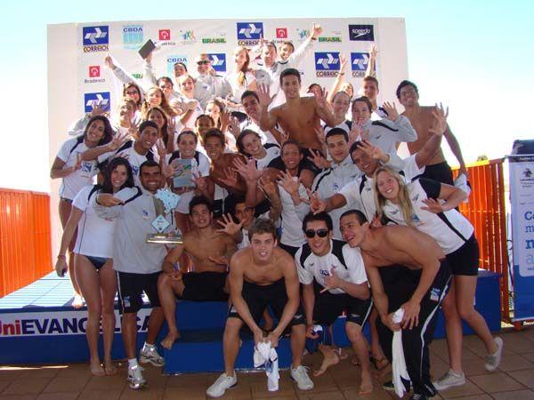 A seleção paulista conquistou seu 8º título, o segundo consecutivo, no 12º Brasileiro Interfederativo Junior de Natação / Foto: Liliane Yoshino