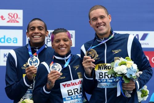 Brasil prata prova de equipes 5km (Allan, Ana Marcela e Diogo) / Foto: Satiro Sodré / SSpress / CBDA