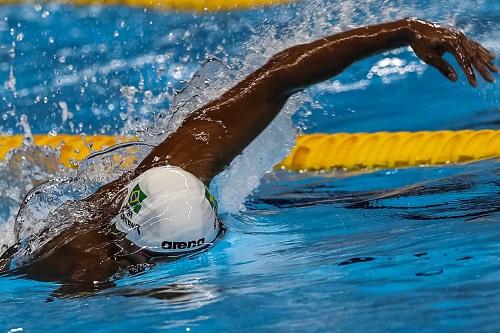 Nadador da Unisanta representa o SwimMac, equipe profissional da Carolina do Norte, em evento de ponta da modalidade / Foto: Alessandro Koizumi