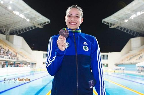 A principal nadadora de peito do país conquistou o segundo melhor tempo da história do Brasil nos 200m peito, no Troféu Maria Lenk / Foto: Ricardo Bufolin