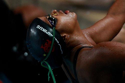 Nos 100m costas Etiene foi a vice-campeã (58s93) / Foto: Satiro Sodré/AGIF