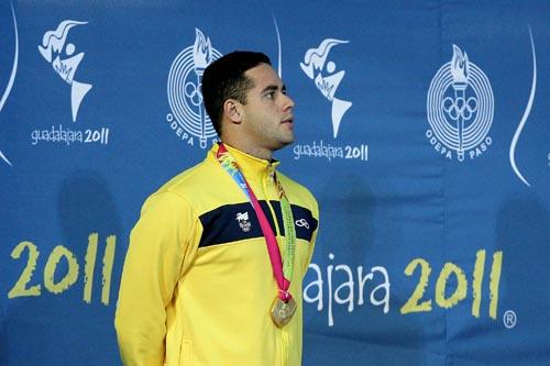 O nadador do Corinthians, nascido em Volta Redonda, conquistou a primeira medalha de ouro do Brasil nos Jogos Pan-Americanos 2011 / Foto: Satiro Sodré/AGIF
