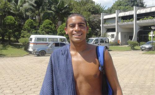 O nadador Allan do Carmo participa da prova / Foto: Esporte Alternativo