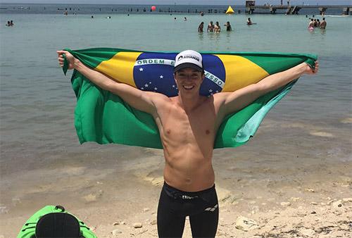 O ultramaratonista aquático Marcos Campos fez história neste sábado / Foto: Lucas Rodrigues