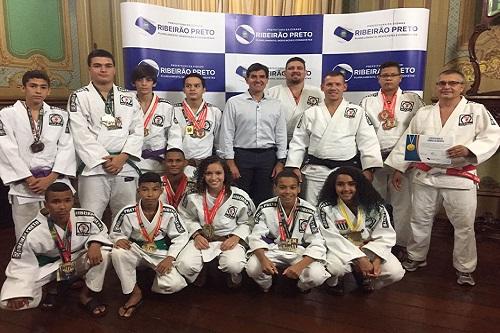 Honraria foi concedida pelo desempenho na Fase Regional do Campeonato Paulista / Foto: Martinez Comunicação