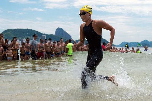 Poliana fez uma prova bastante regular em Copacabana / Foto: Buda Mendes / Getty Images