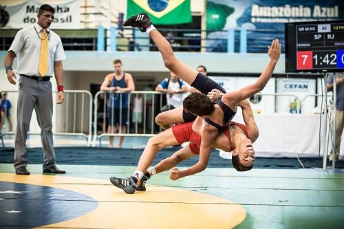De olhos nos Jogos Olímpicos da Juventude de 2018, atletas de 15 a 17 anos lutam a partir das 8h30, no ginásio do Jequiá Iate Clube, Ilha do Governador / Foto: Arquivo CBW