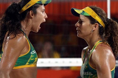 Brasileiras salvaram três match points na segunda parcial / Foto: Alaor Filho/Exemplus/COB