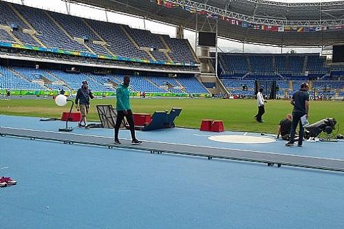 Vitor Hugo já treina no Estádio Olímpico / Foto: Maiara Batista/CBAt