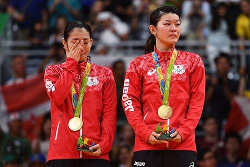 Misaki Matsutomo e Ayaka Takahashi derrotaram parceria dinamarquesa na decisão / Foto: David Ramos/Getty Images