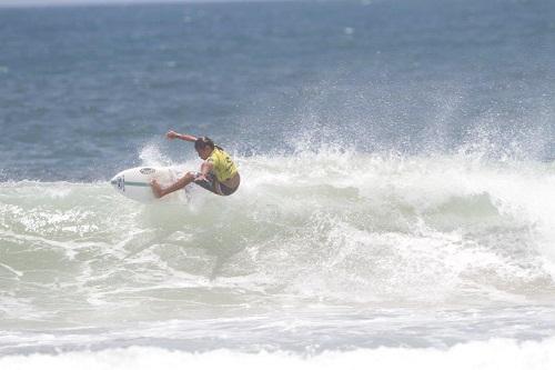 Líder da categoria Grommet, surfista de Santos não esconde a andiedade para a decisão do título neste sábado e domingo / Foto: Pedro Monteiro
