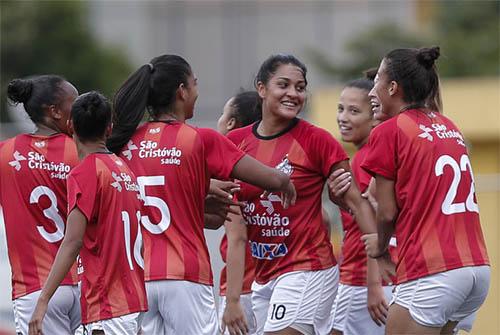 Os benefícios do futebol para saúde feminina / Foto: Divulgação