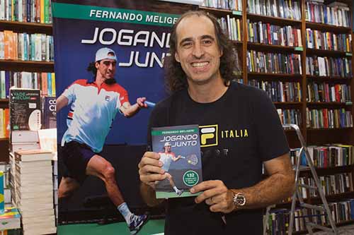 Fernando durante o lançamento do seu livro em São Paulo  / Foto:  Letícia Lima