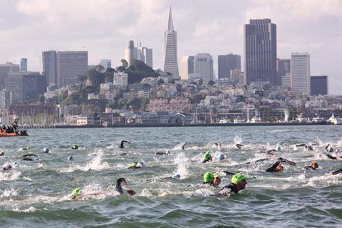 Nadadores em Alcatraz/ Foto: Brightroom Photography