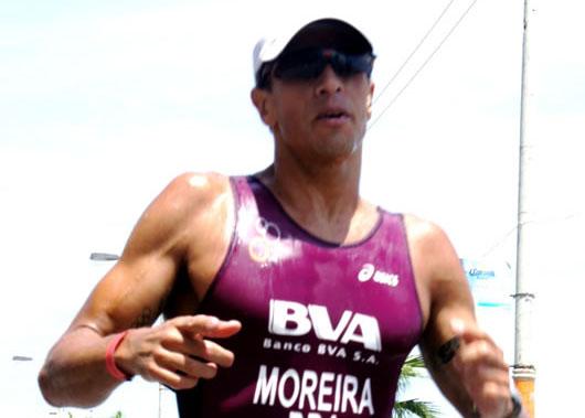  Juraci Moreira Júnior conquistou o sexto lugar geral na etapa da Colômbia da Copa do Mundo de Triathlon / Foto: Divulgação