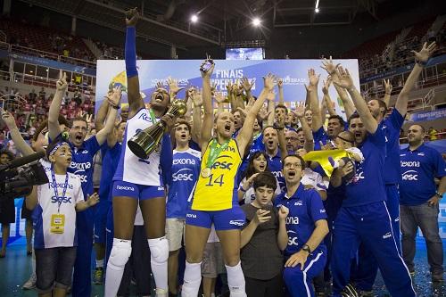 Equipe carioca bateu o Osasco no tie break e faturou o título pela 12ª vez / Foto: Marcio Rodrigues/MPIX
