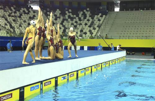 Brasileiras treinam em Xangai antes da apresentação. O Brasil é finalista na prova de equipe técnica do Mundial de Esportes Aquáticos / Foto: : Esporte Alternativo